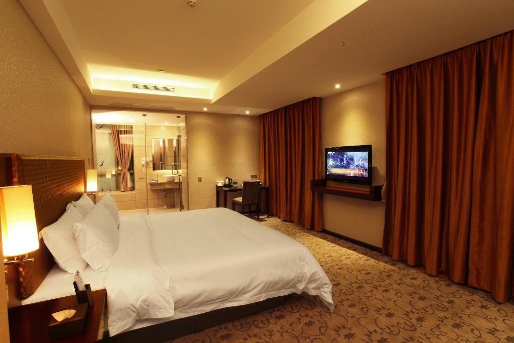 Oriental Shine Hotel شينزين المظهر الخارجي الصورة